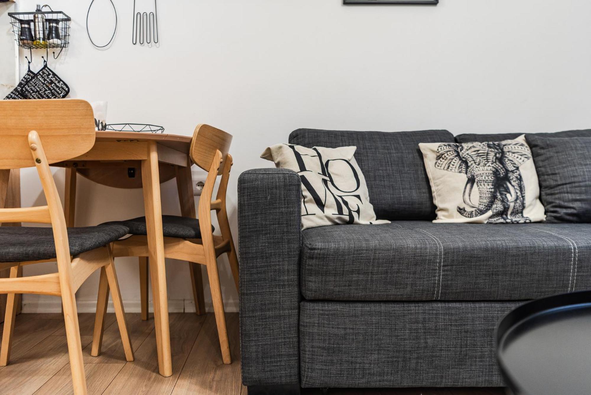 Noir Apartment By Kondo Stays Tirana Kültér fotó