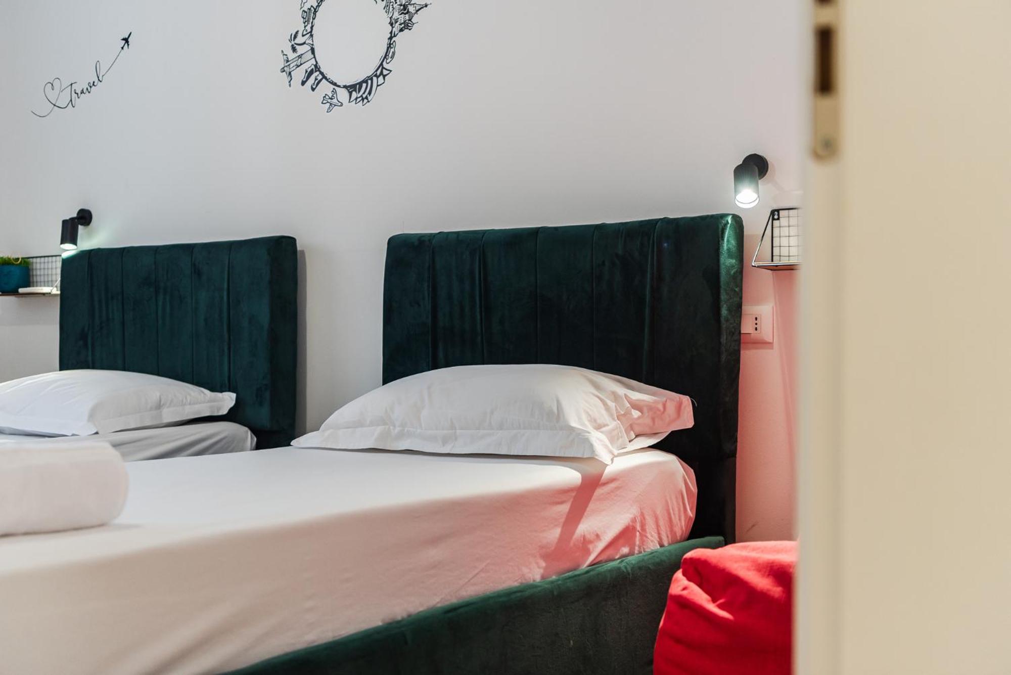 Noir Apartment By Kondo Stays Tirana Kültér fotó